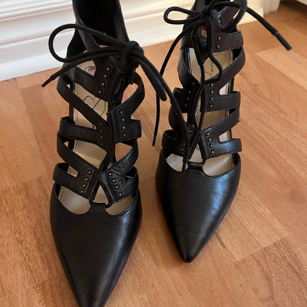 Jessica Simpson - Corset Heel